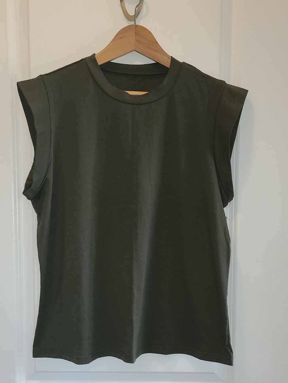 Sleeveless Crew Neck Tank Top - Olive Green